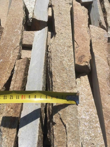 Горбушка златолит золотистый для облицовки купить в Приморском крае