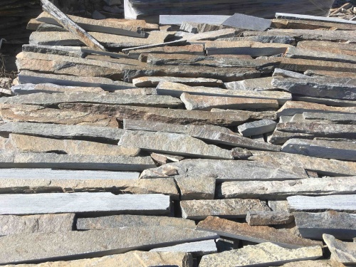 Горбушка златолит мультиколор для облицовки купить в Приморском крае