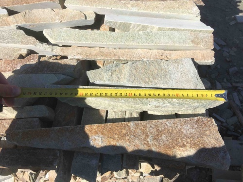 Горбушка златолит золотистый для облицовки купить в Приморском крае