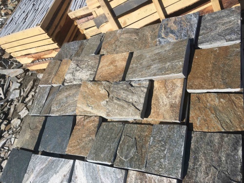 Плитка пилёная златолит Уральский для цоколя, отмостки купить в Приморском крае