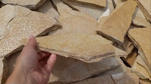 Плитняк златолит жёлтый для цоколя купить в Приморском крае