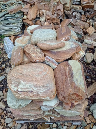 Златолит жёлтый, жёлто-зелёный глыбки и валуны для ланшафтного дизайна купить в Приморском крае