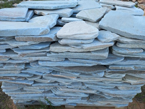 Плитняк златолит зелёный галтованный для цоколя купить в Приморском крае